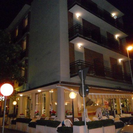 Hotel Galileo Rimini Extérieur photo