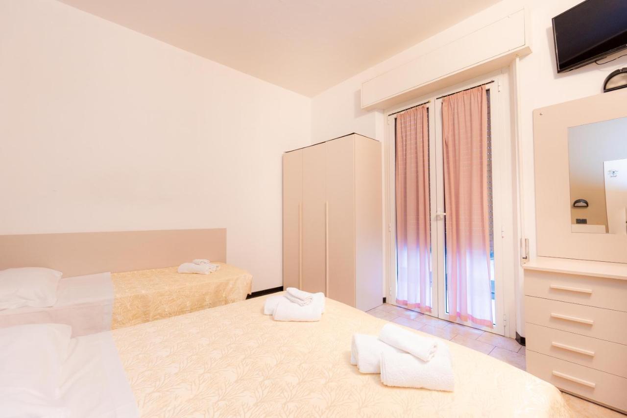 Hotel Galileo Rimini Extérieur photo