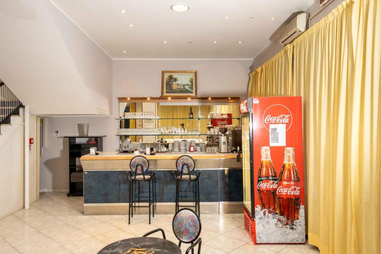 Hotel Galileo Rimini Extérieur photo